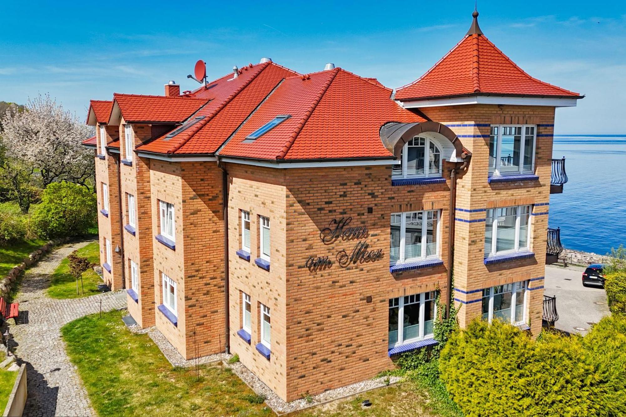 Ferienwohnung Mit Traumhaftem Meerblick - Haus Am Meer Fewo 07 Lohme Exterior photo
